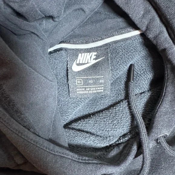 Nike Black Hoodie XL Unisex Pullover Swoosh Fleece Sweatshirt - Picture 6 of 6